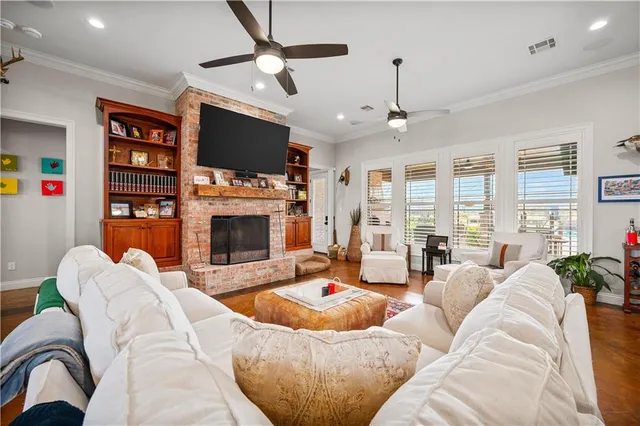 $675,000 | 136 Evanshel Lane, Alexandria, LA 71303