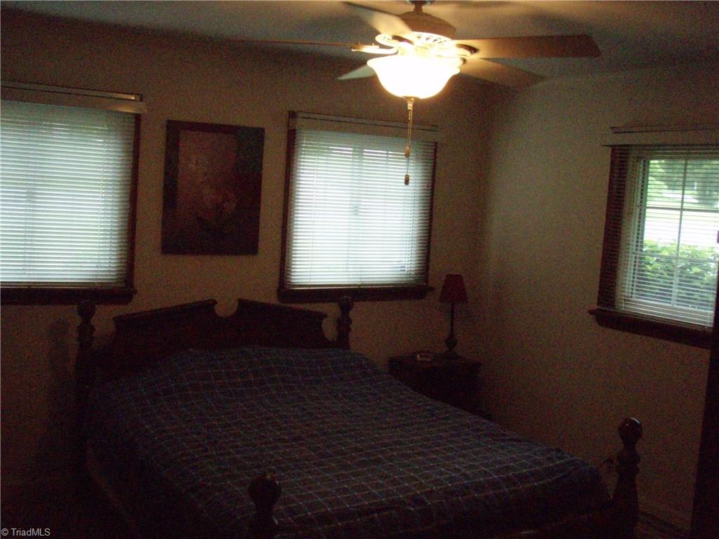 1316 Meadowbrook Road Asheboro, NC 27203 - Photo 6 of 9 Gallery Image 6