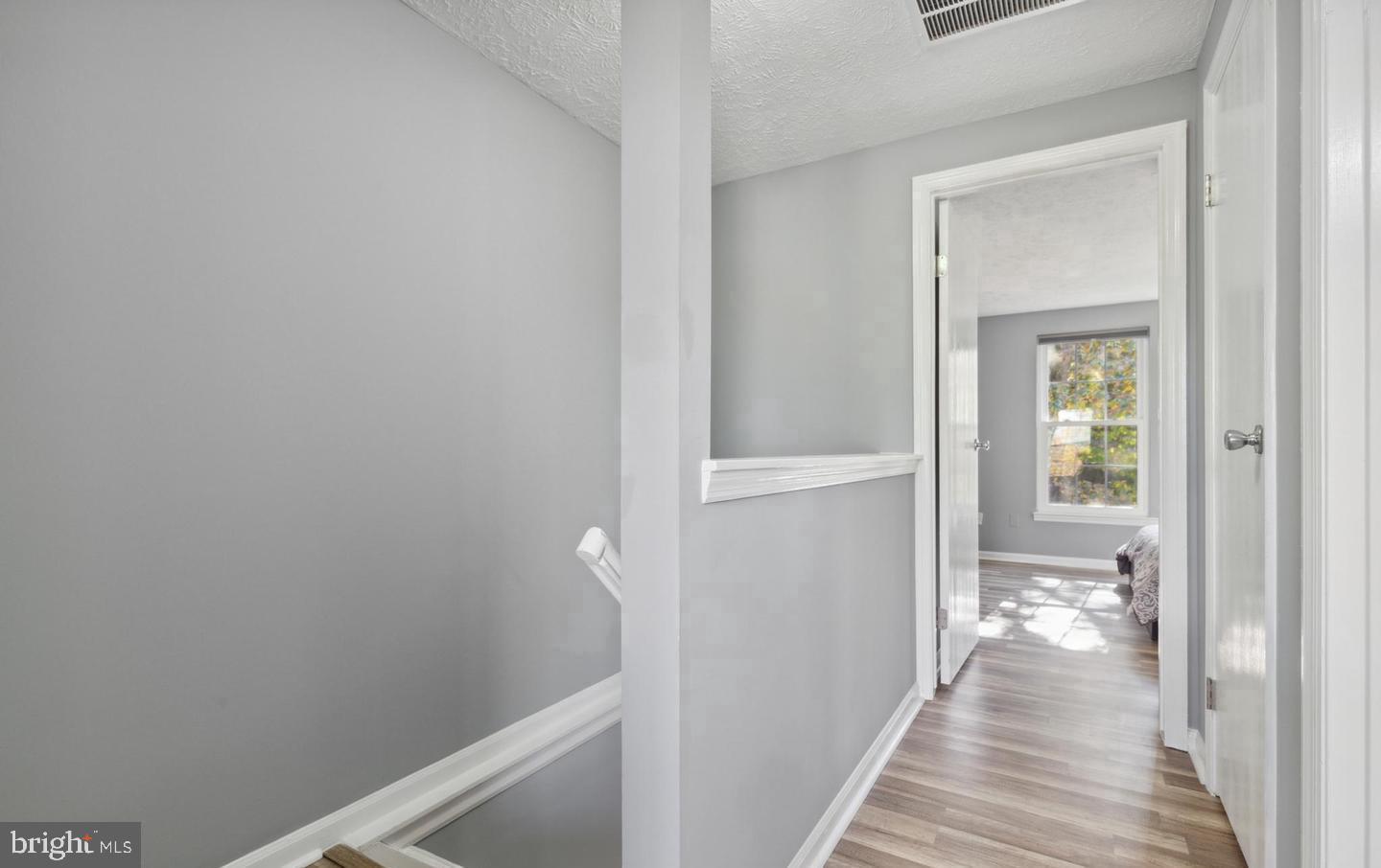 1679 Fieldthorn Drive Reston, VA 20194 - Photo 9 of 20 Gallery Image 9