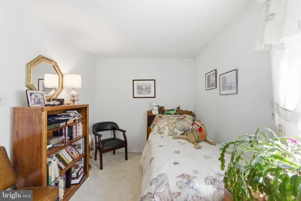 $925,000 | 9301 Willow Pond Lane, Burke, VA 22015