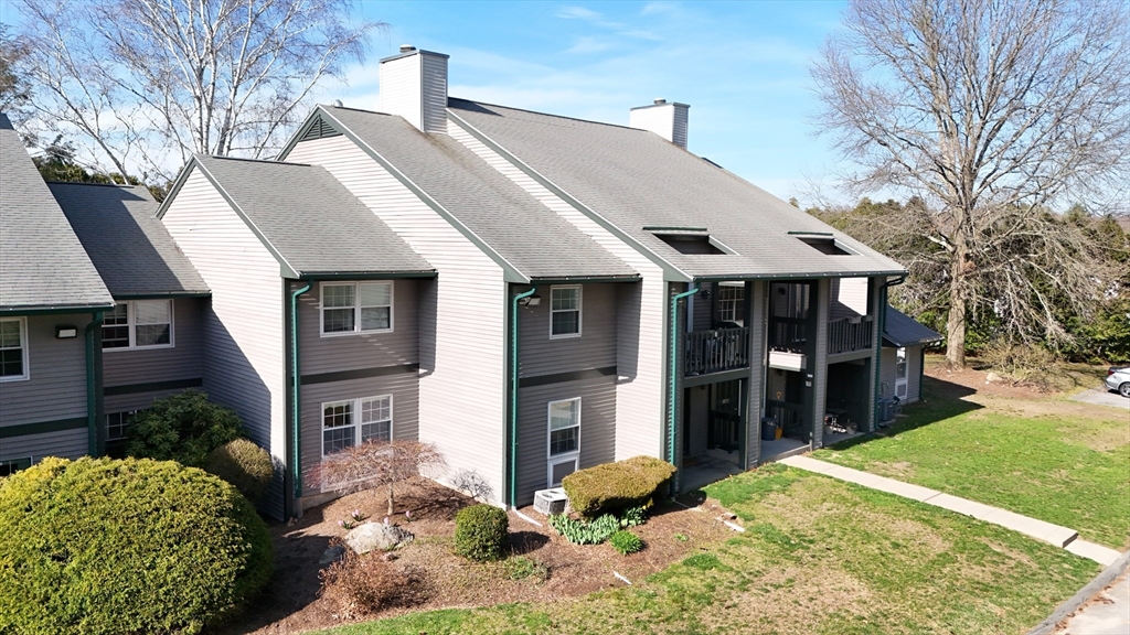 1940 Phillips Road, Unit 15 New Bedford, MA 02745 - Photo 5 of 21