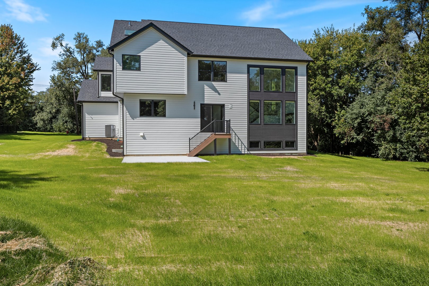 1519 Foothill Drive Wheaton, IL 60189 - Photo 3 of 43 a view of a house with a yard and sitting area
