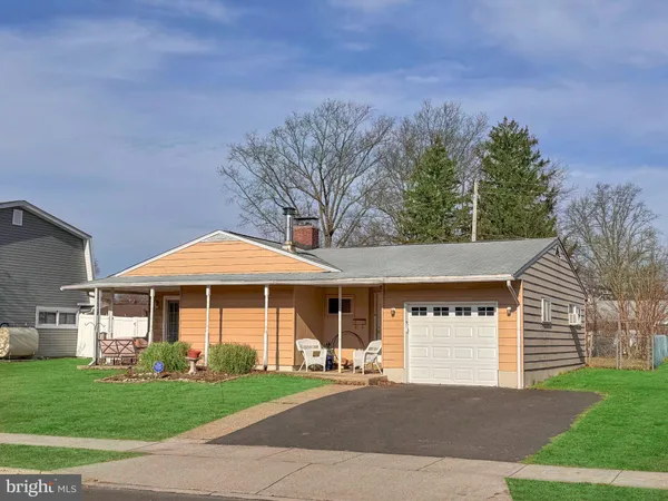 $2,850 | 33 Twisting Lane, Levittown, PA 19054