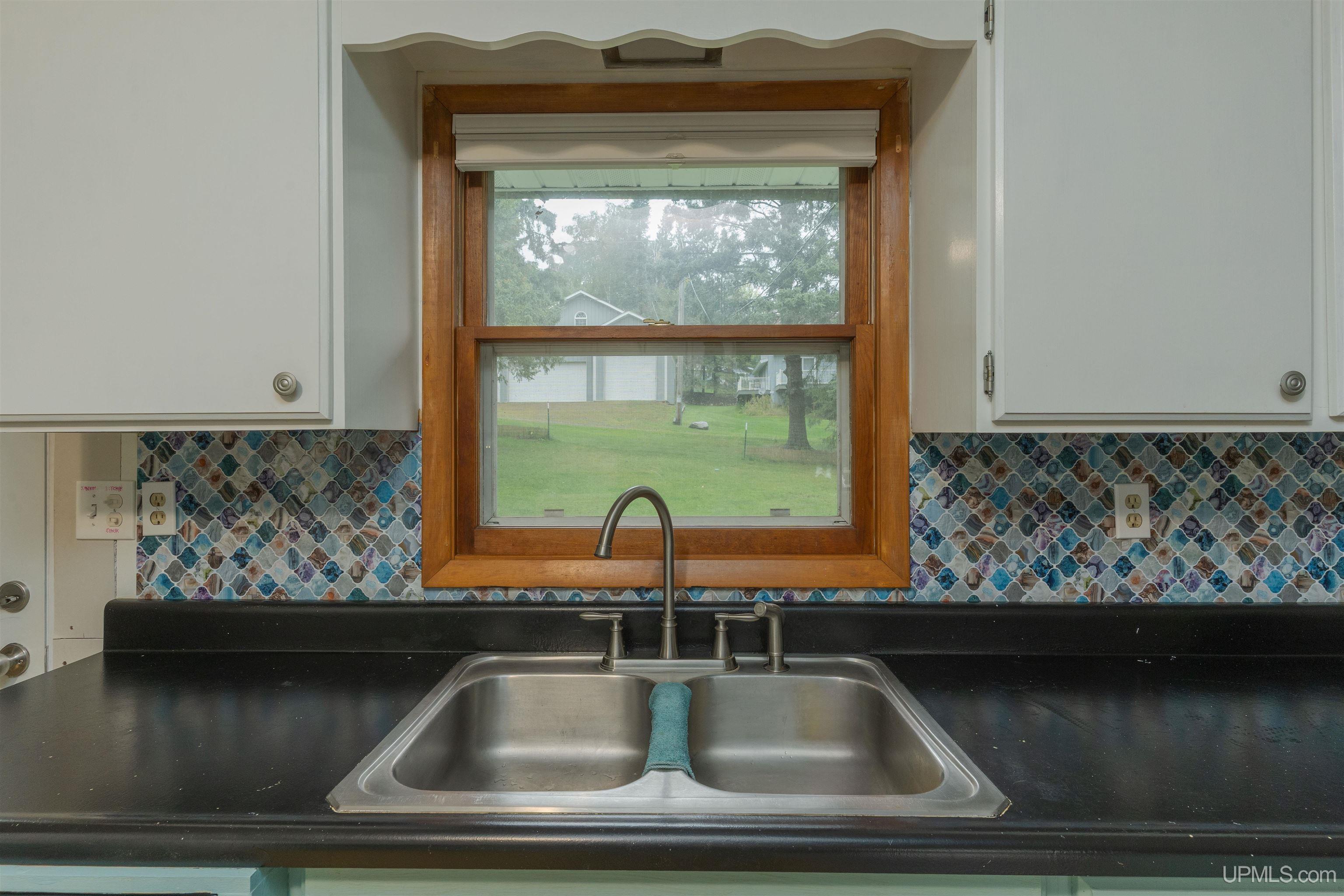 106 3rd Street Alpha, MI 49902 - Photo 8 of 33