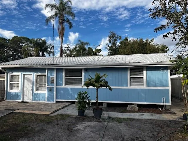 $1,995 | 2849 Marlette Street, Sarasota, FL 34231