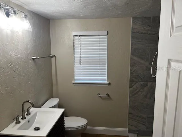 $1,995 | 2849 Marlette Street, Sarasota, FL 34231