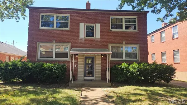 $1,125 | 5812 Sunshine Drive, Unit 1W, St. Louis, MO 63109