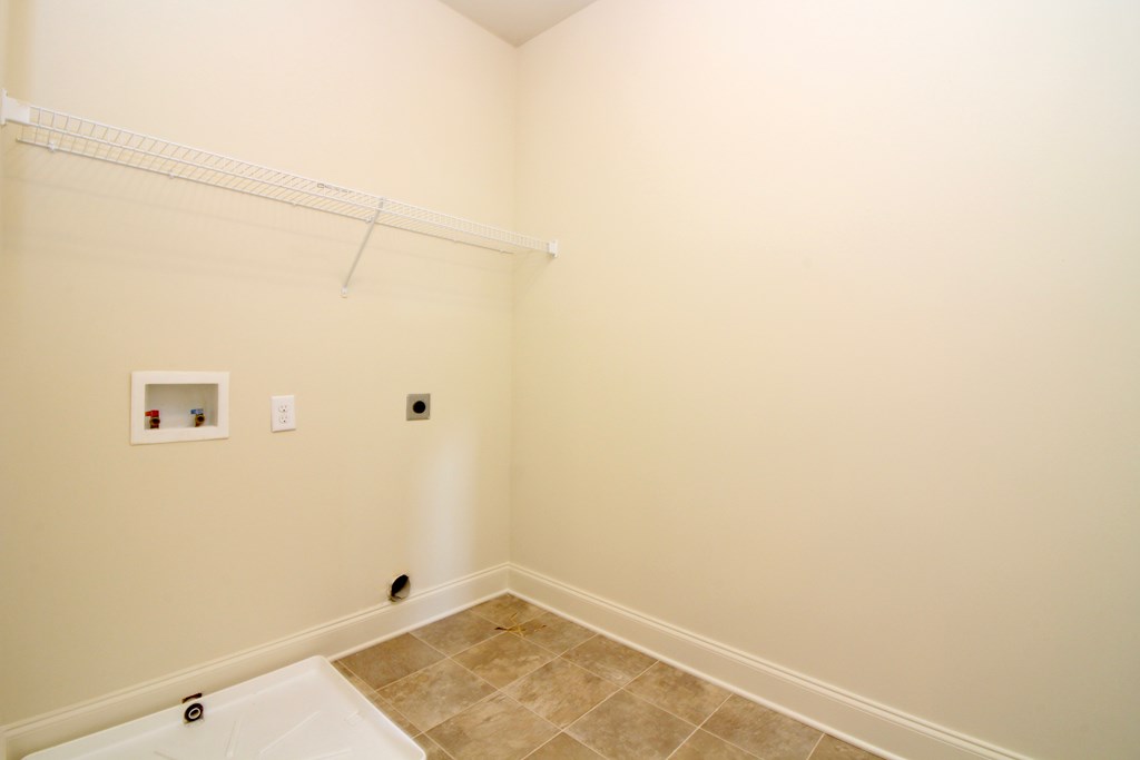 28 Riverside Landing Fort Mitchell, AL 36856 - Photo 31 of 50