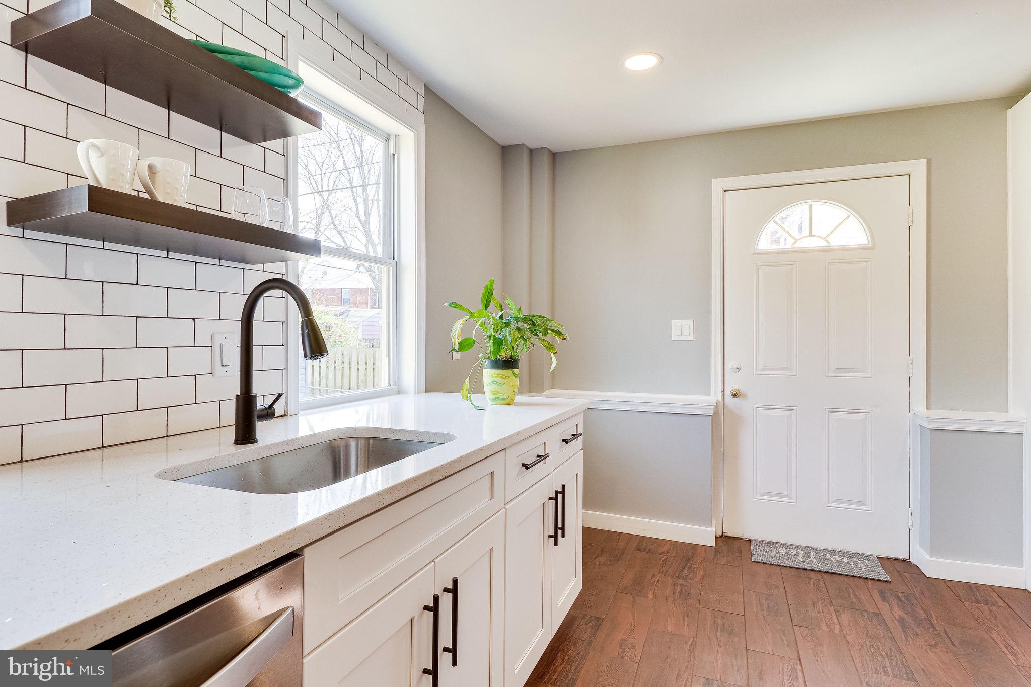 5951 Williamsburg Road Alexandria, VA 22303 - Photo 11 of 36