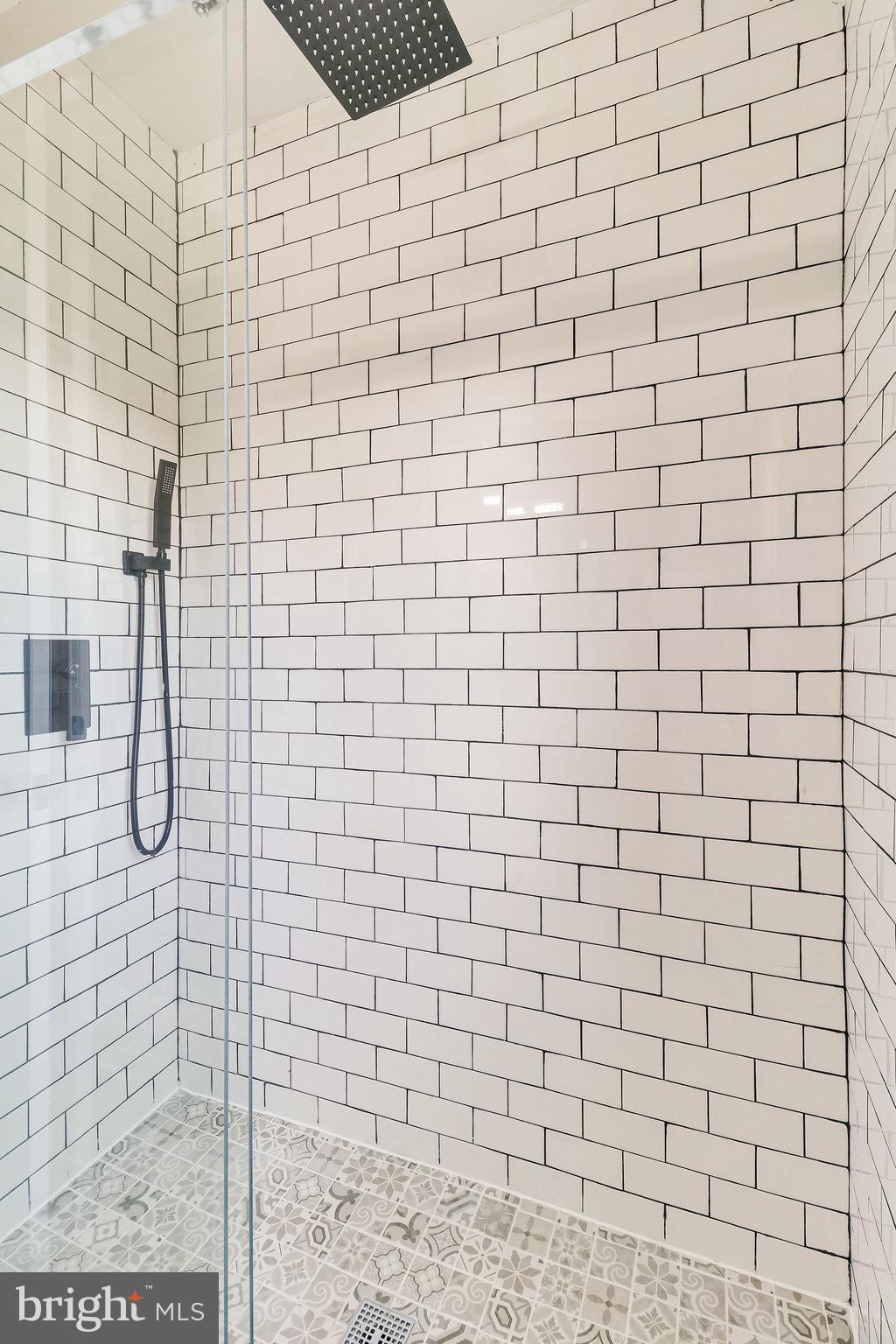 5951 Williamsburg Road Alexandria, VA 22303 - Photo 21 of 36