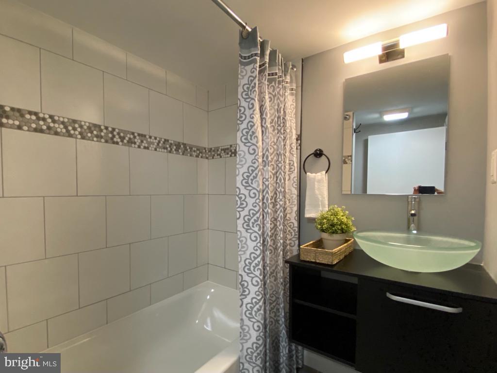 5951 Williamsburg Road Alexandria, VA 22303 - Photo 28 of 36
