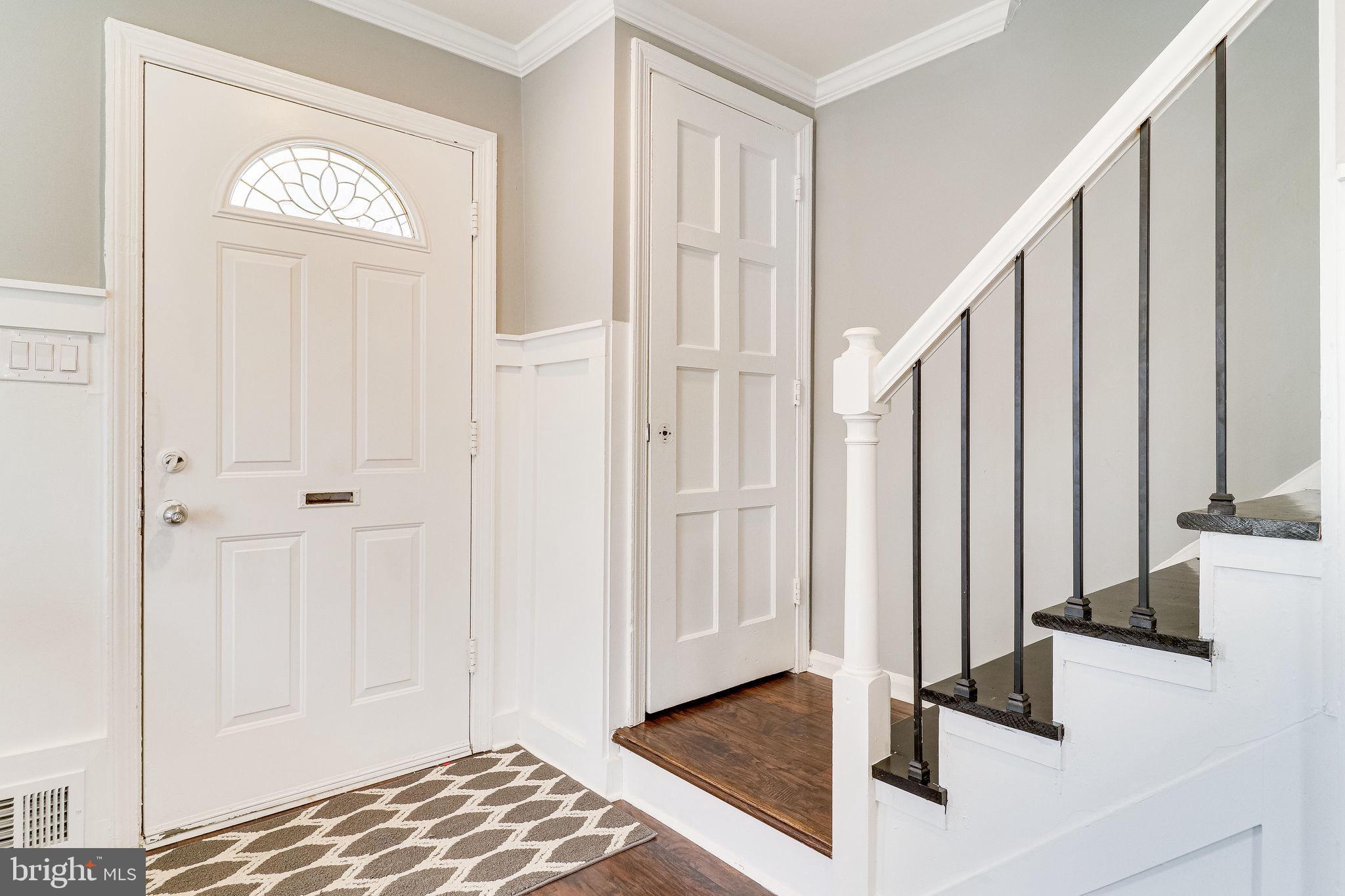 5951 Williamsburg Road Alexandria, VA 22303 - Photo 4 of 36