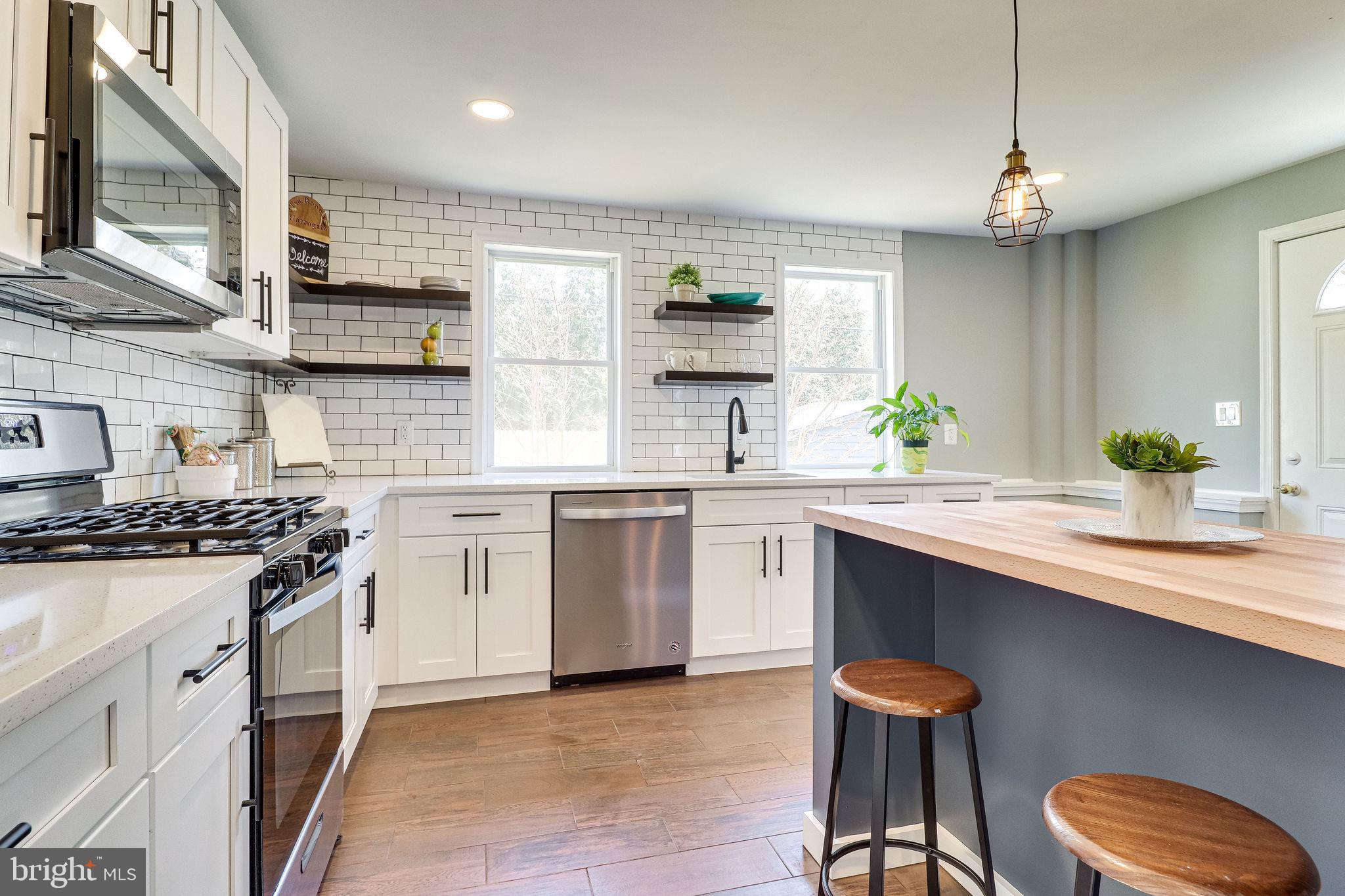 5951 Williamsburg Road Alexandria, VA 22303 - Photo 9 of 36
