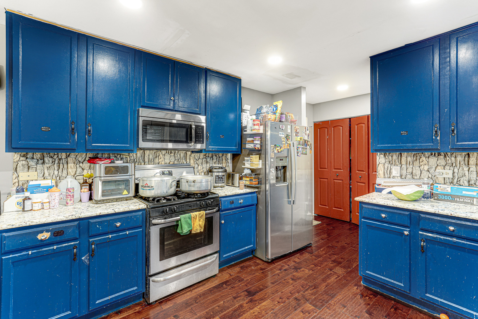 13051 Bucksburn Court Beach Park, IL 60083 - Photo 7 of 21