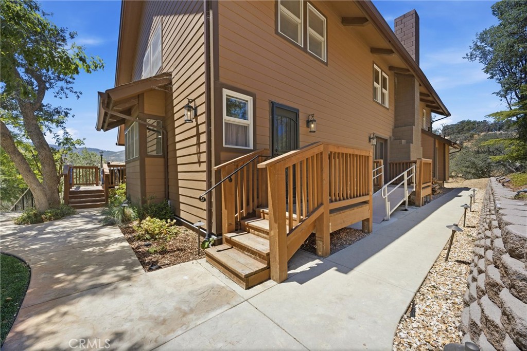 20205 Old Town Road Tehachapi, CA 93561 - Photo 46 of 75