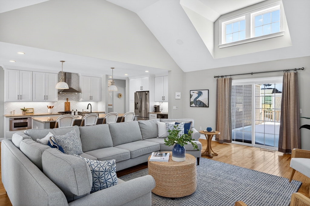 11 Rosewood Circle Mashpee, MA 02649 - Photo 16 of 36