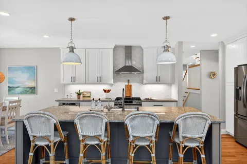 $1,575,900 | 11 Rosewood Circle, Mashpee, MA 02649