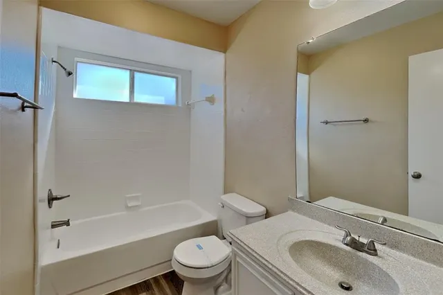 $2,095 | 7802 Dockside Drive, Rowlett, TX 75088