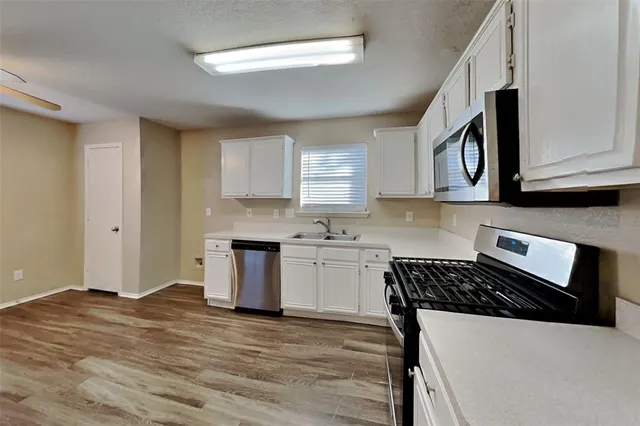 $2,095 | 7802 Dockside Drive, Rowlett, TX 75088