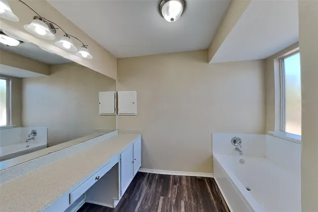 $2,095 | 7802 Dockside Drive, Rowlett, TX 75088