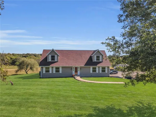 $550,000 | 15540 Cr 311 Road, Hale, MO 64643