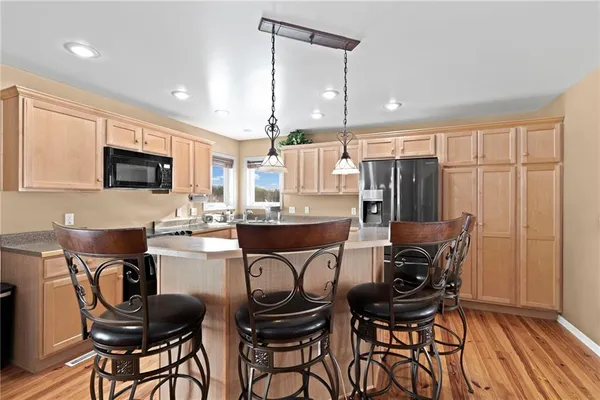 $495,000 | 15540 Cr 311 Road, Hale, MO 64643