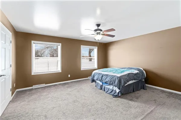 $495,000 | 15540 Cr 311 Road, Hale, MO 64643