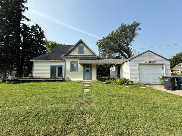 $95,000 | 169 6th Street, Hancock, MN 56244