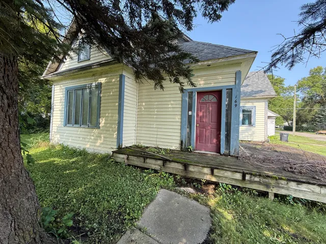 $95,000 | 169 6th Street, Hancock, MN 56244