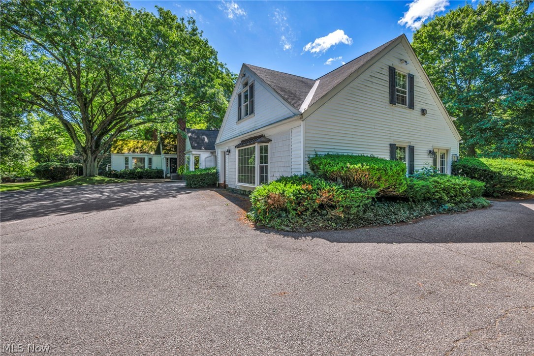 9044 Metcalf Road Waite Hill, OH 44094 - Photo 46 of 50