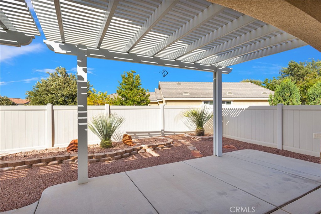 10149 Darby Road Apple Valley, CA 92308 - Photo 33 of 46