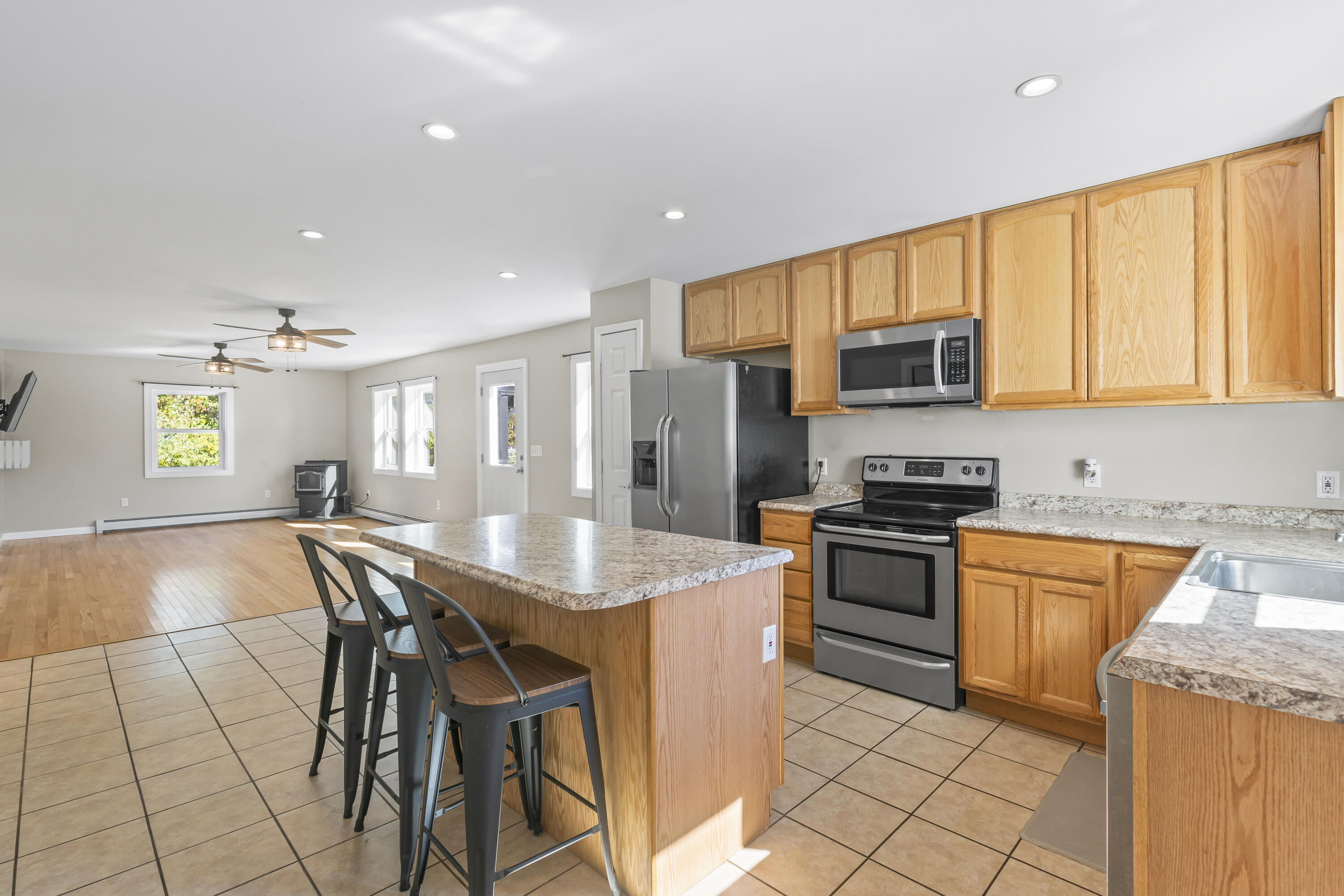 141 Wentzell Road Litchfield, ME 04350 - Photo 5 of 46 141 Wentzell Rd_124