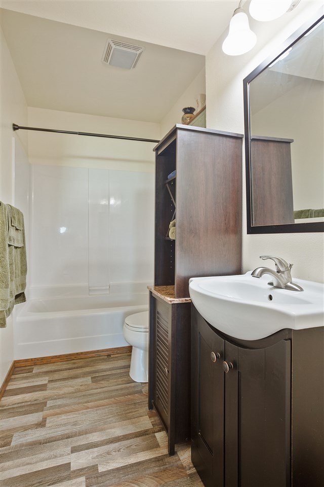 17802 Astor Court Colbert, WA 99005 - Photo 10 of 20 Gallery Image 10