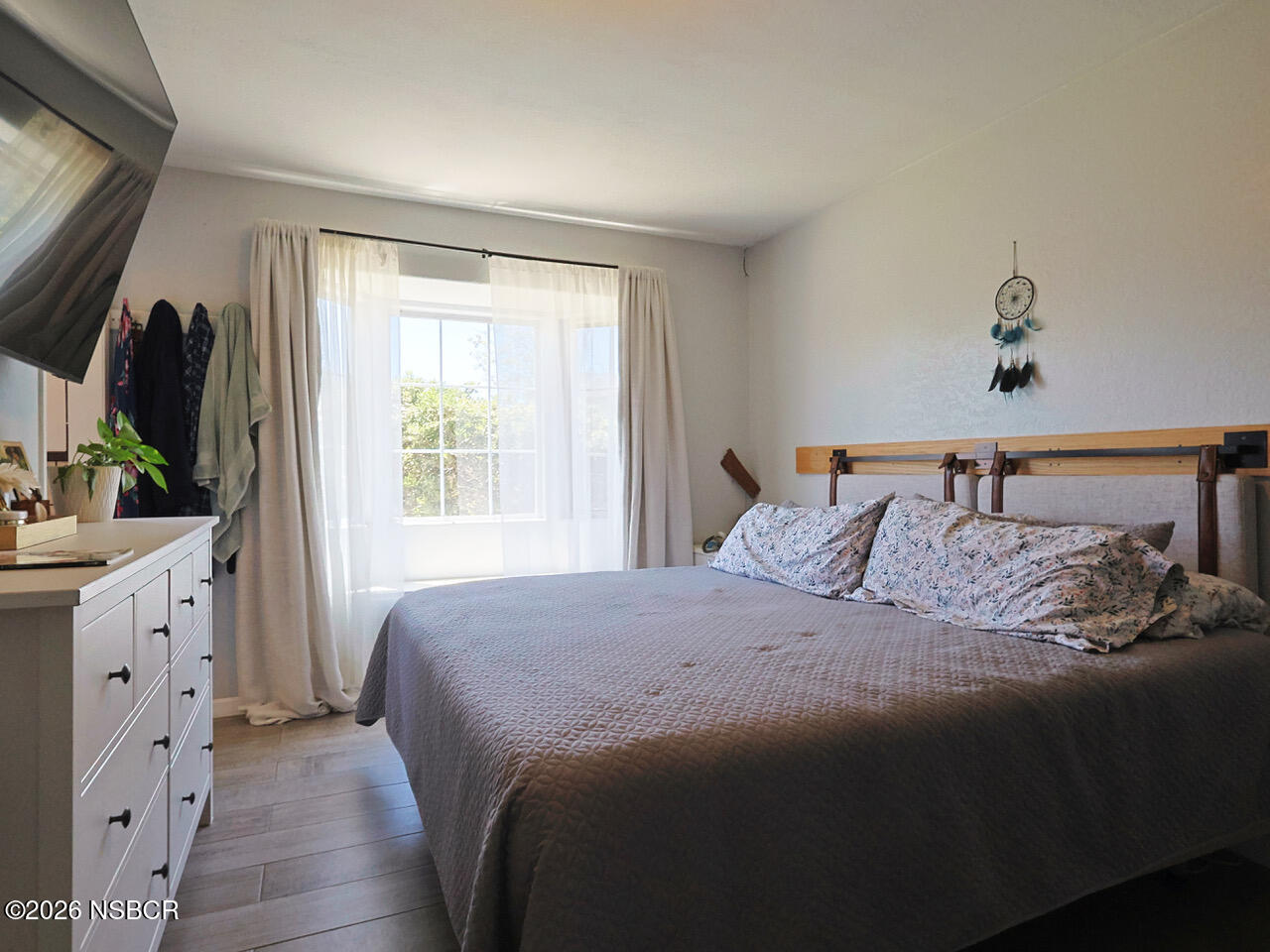 855 Crescent Avenue Santa Maria, CA 93455 - Photo 16 of 22 Primary Bedroom
