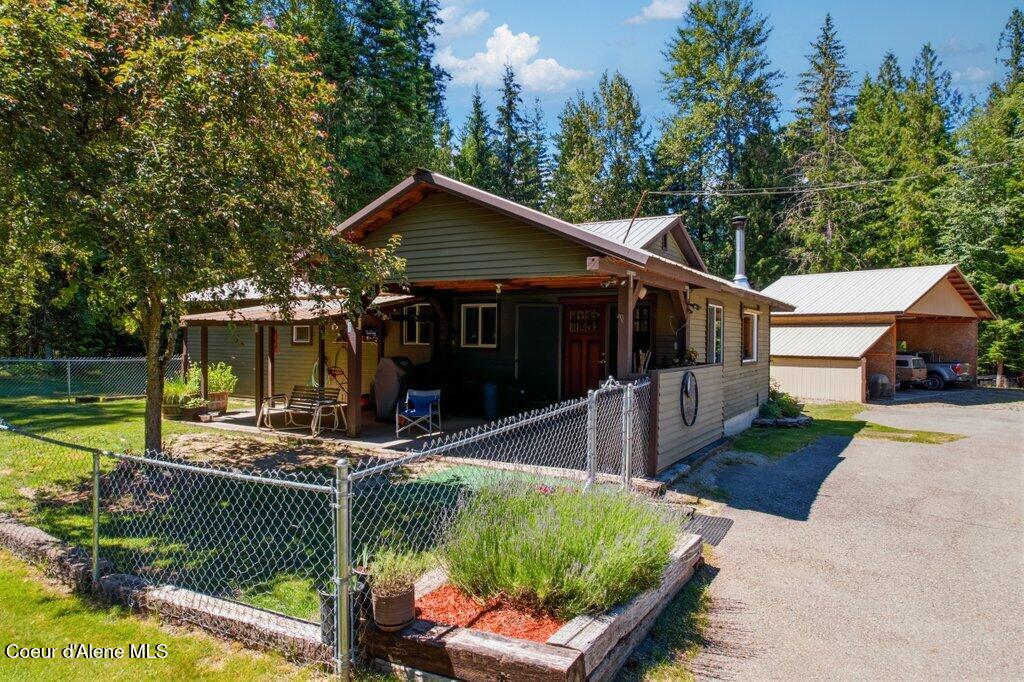 112 Sandy Ridge Road Priest River, ID 83856 - Photo 16 of 50 016-112SandyRidgeRoad-PriestRiver-ID-838
