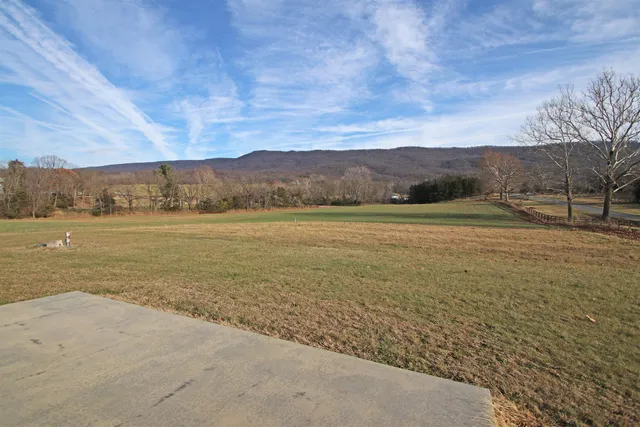 $2,000 | 17888 Mountain Valley Road, New Market, VA 22844