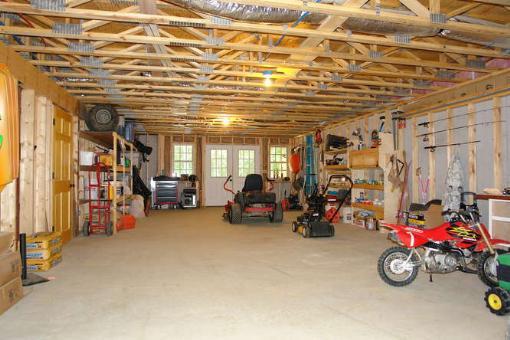 569 Sam Reed Road Northwest Floyd, VA 24091 - Photo 21 of 22 a view of a room with gym equipment