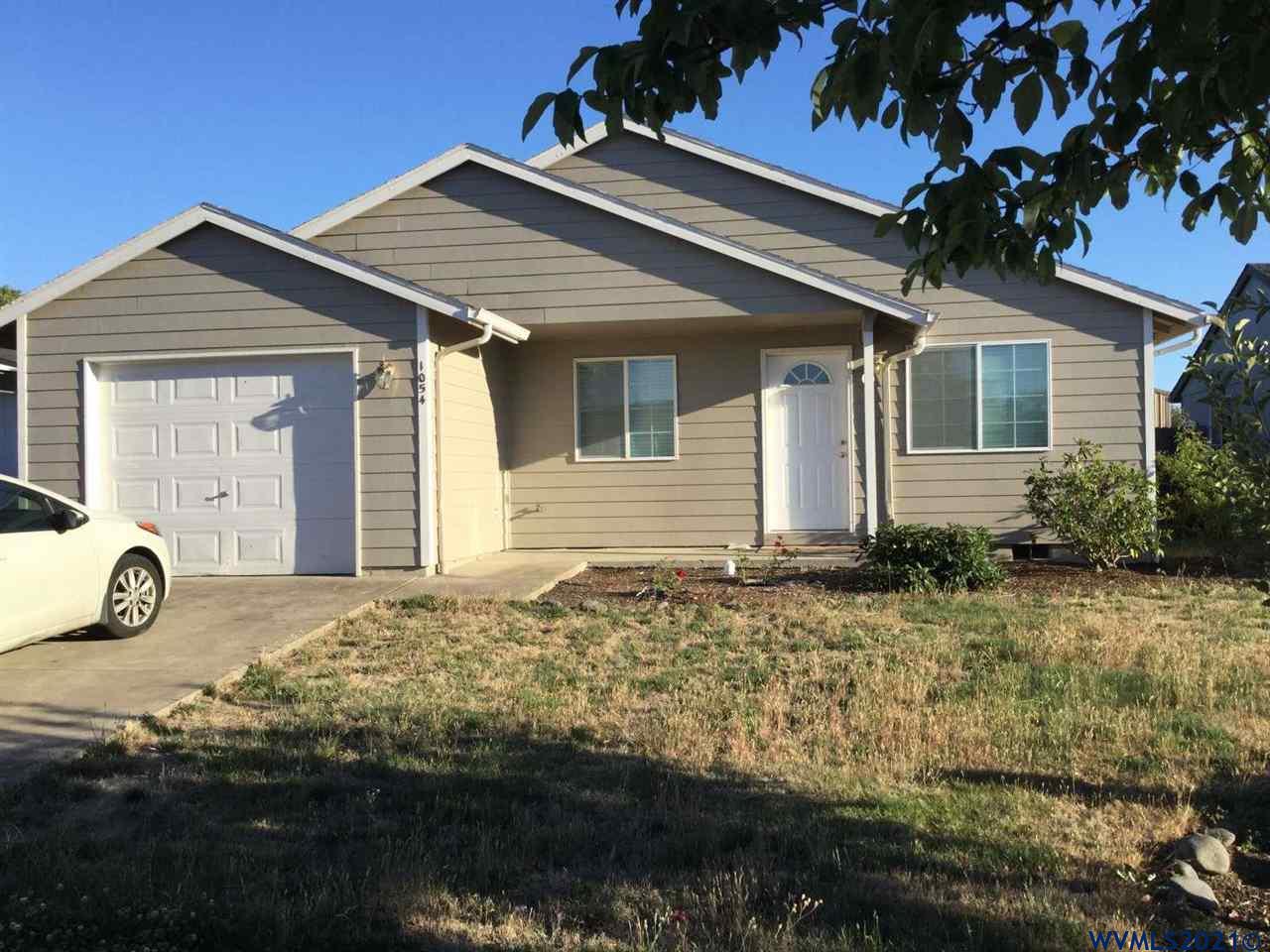 1054 Kees Street Lebanon, OR 97355 - Photo 1 of 9 Gallery Image 1
