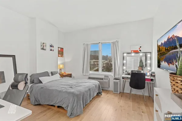 $2,800 | 1304 City Place, Edgewater, NJ 07020