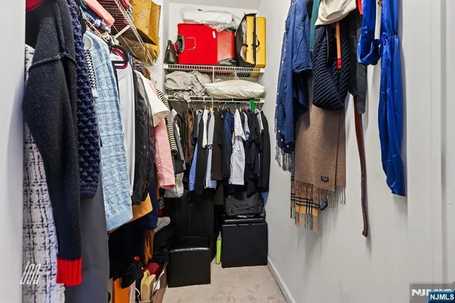 $2,850 | 1304 City Place, Edgewater, NJ 07020