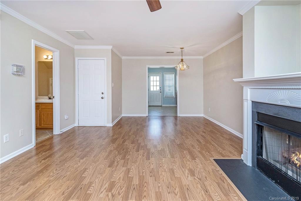 17316 Villanova Road Huntersville, NC 28078 - Photo 3 of 18 Gallery Image 3