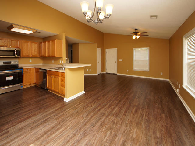 172 2 Pond Loop Ladson, SC 29456 - Photo 9 of 29 09