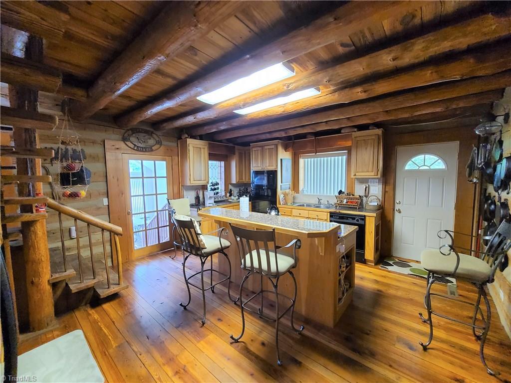 1454 Doyle Cromer Road King, NC 27021 - Photo 10 of 34