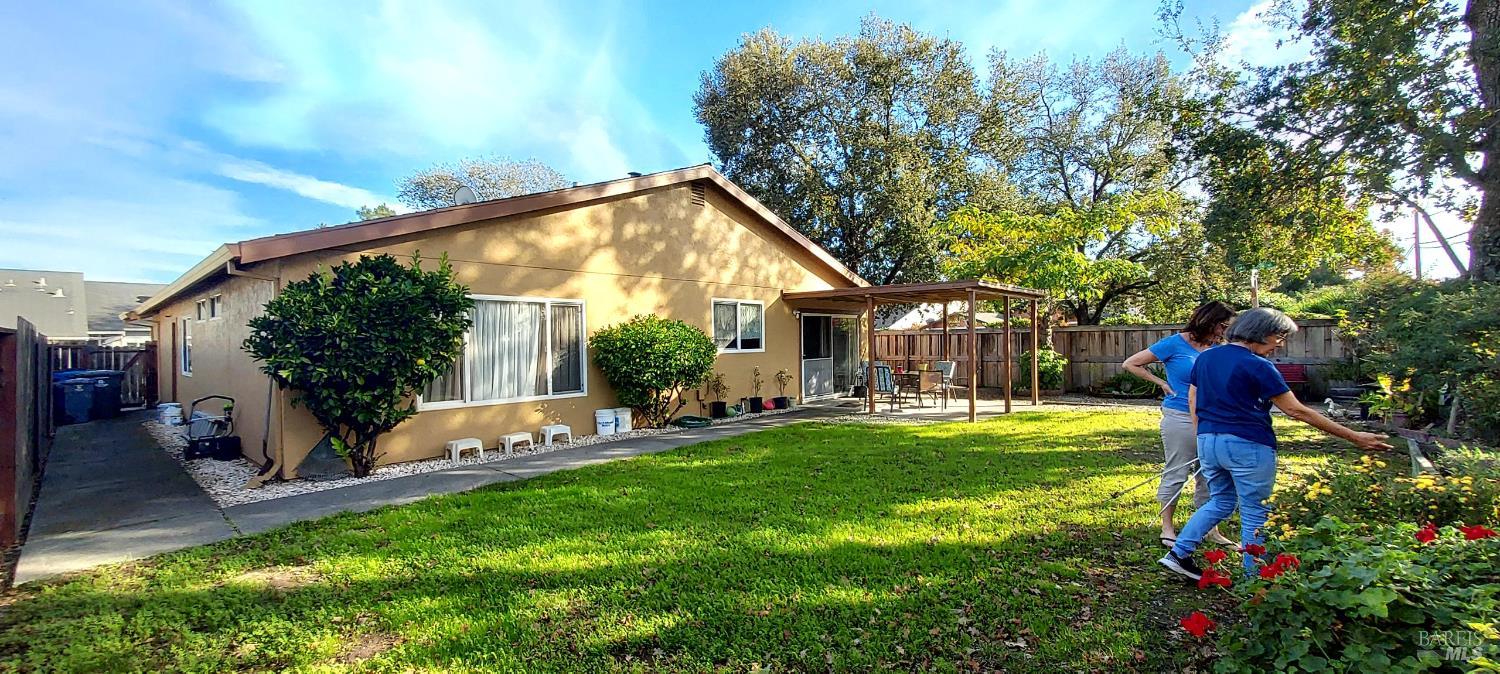 375 Santa Clara Place Santa Rosa, CA 95401 - Photo 12 of 20