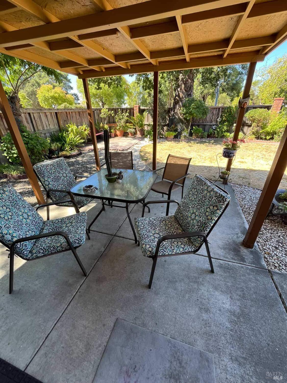 375 Santa Clara Place Santa Rosa, CA 95401 - Photo 8 of 20