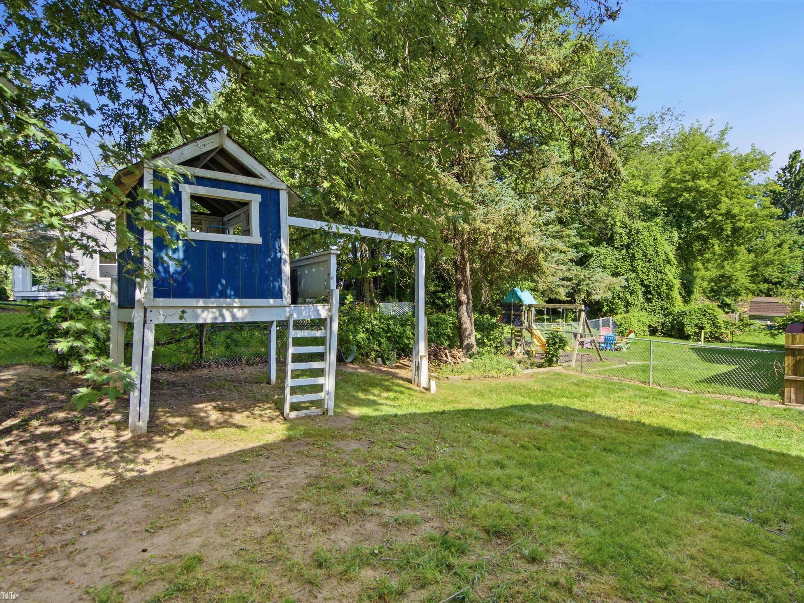 715 North Conklin Road Lake Orion, MI 48362 - Photo 37 of 54 Gallery Image 37
