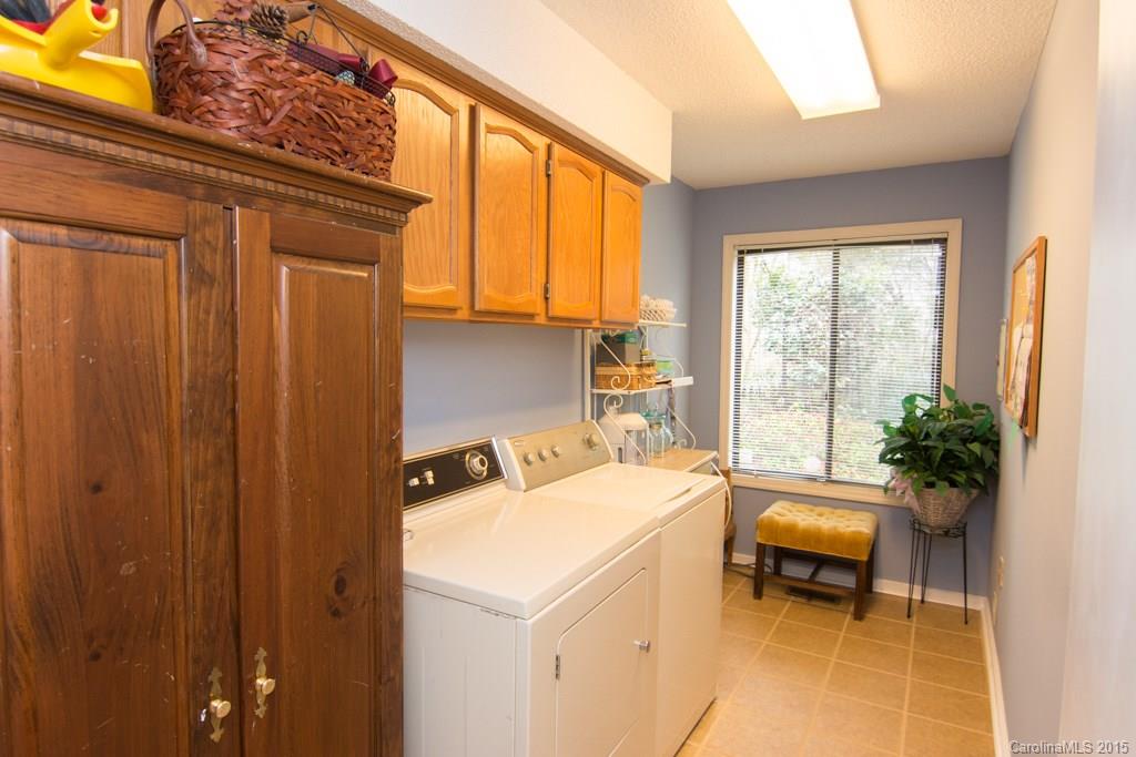 209 Coach Ridge Trail Matthews, NC 28105 - Photo 12 of 24 Gallery Image 12