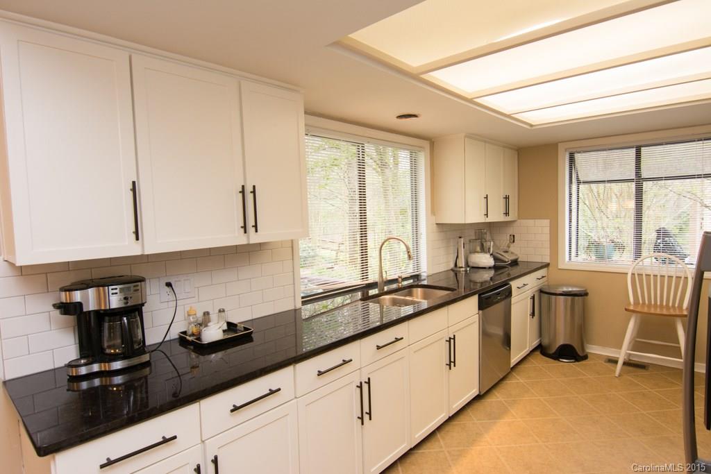 209 Coach Ridge Trail Matthews, NC 28105 - Photo 8 of 24 Gallery Image 8