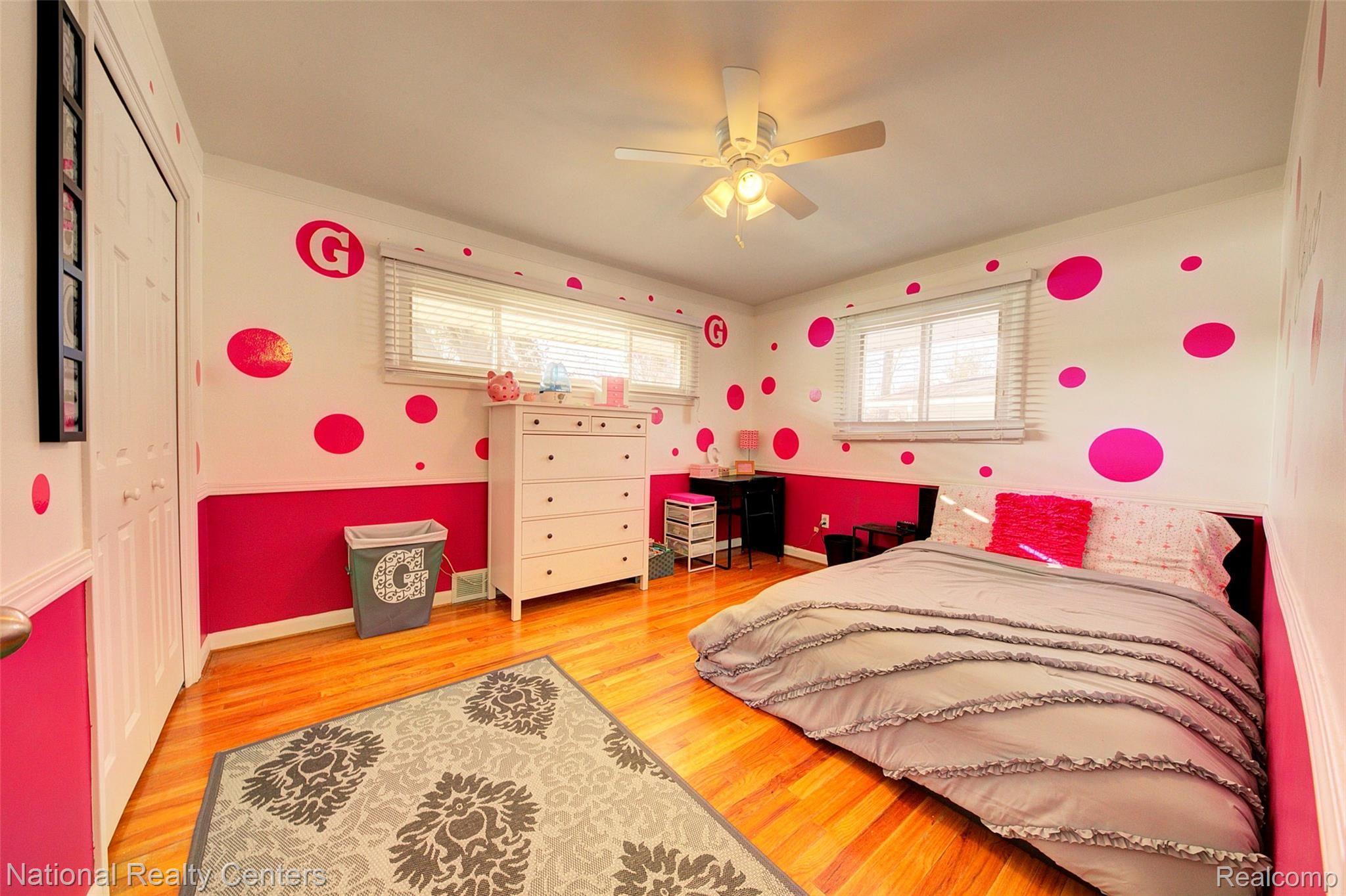28218 Quail Hollow Road Farmington, MI 48331 - Photo 30 of 82 930A9003_4_5.jpg