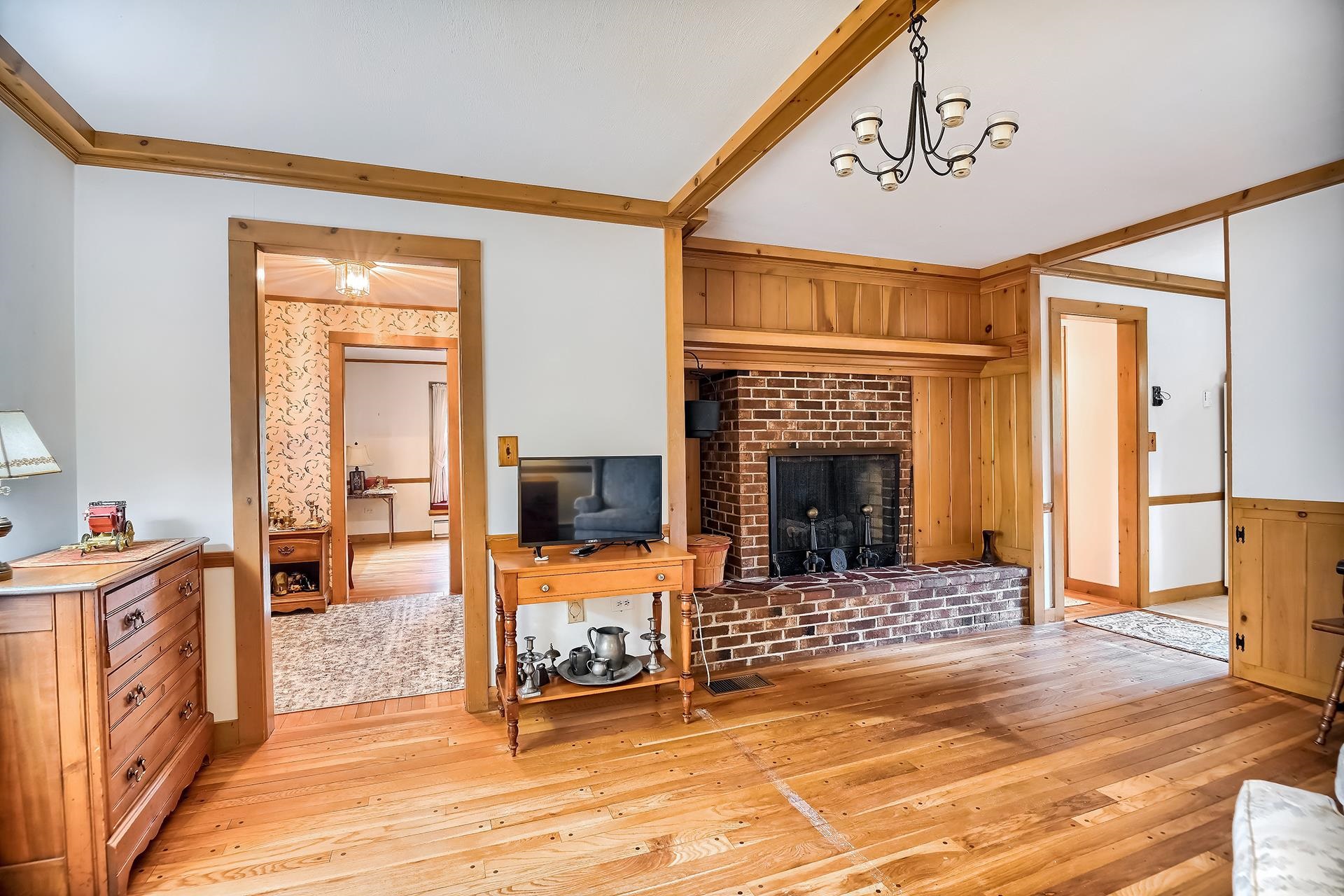 346 Mountain Road Concord, NH 03301 - Photo 6 of 40